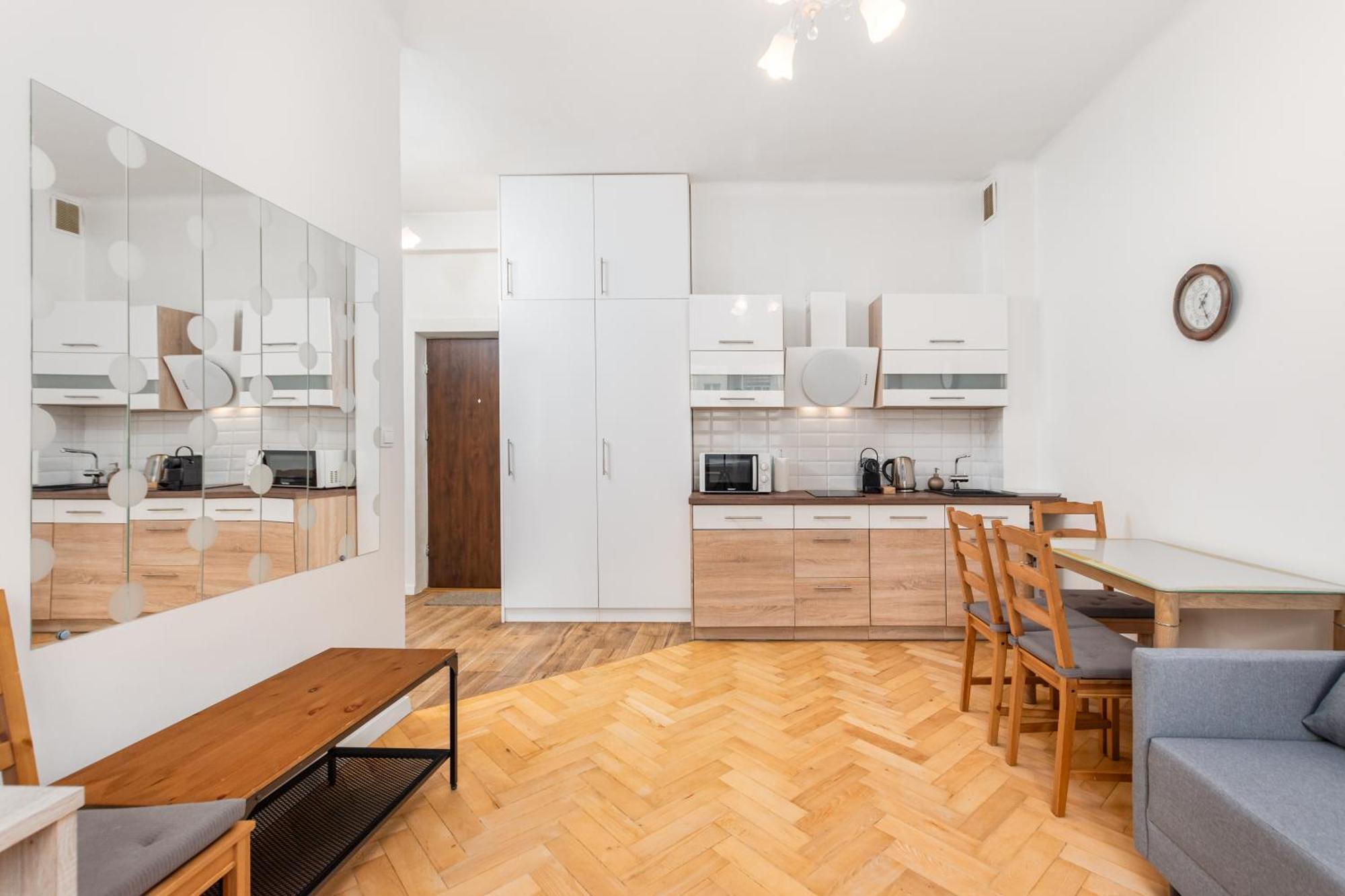 Apartamenty Wawa Centrum By Your Freedom Warschau Buitenkant foto